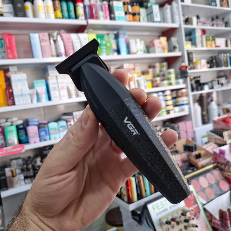 خط زن حرفه ای VGR V-640T مشکی با تیغه DLC و نمایشگر LED در آرایشی نرگسی کرمانشاه