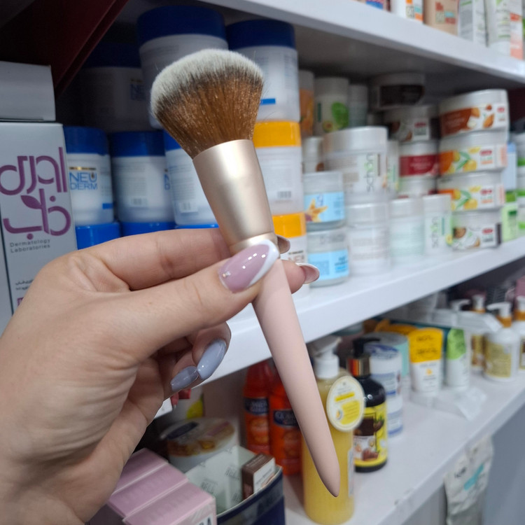 براش رژگونه و محصولات پودری