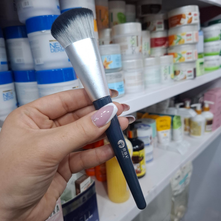 براش رژگونه و محصولات پودری