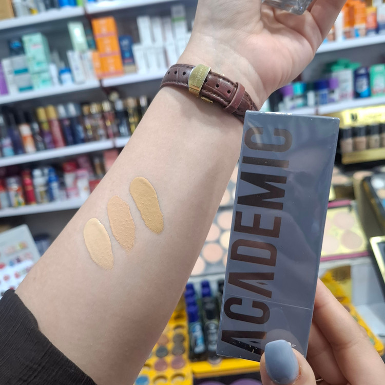 کرم پودر مات آکادمیک فوراور۵۲ مدل ACADEMIC MATTE FOUNDATION